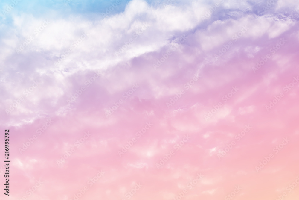 Fototapeta premium Sun and cloud background with a pastel colored