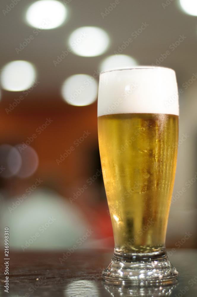 Chopp no balcão Chopp no balcão