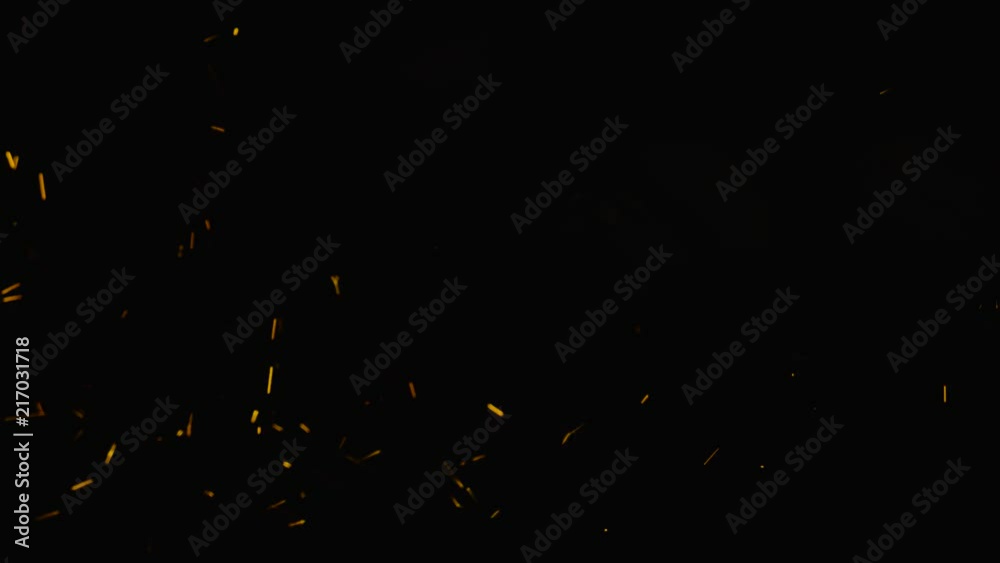 worker cutting iron generates sparks effect - corte de metal