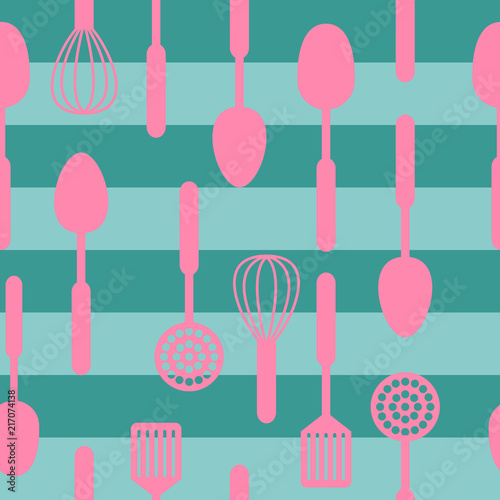 Pink Kitchen tools icon seamless pattern green background