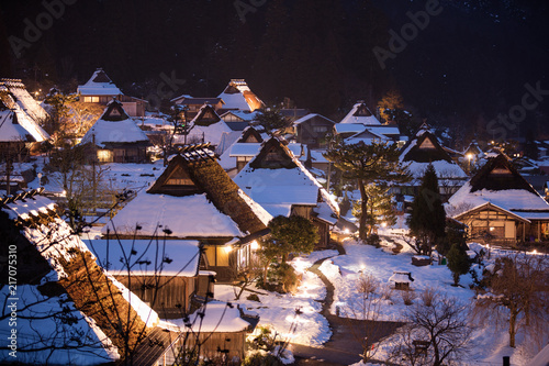 京都府 美山かやぶきの里 ライトアップ