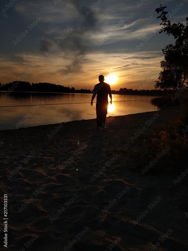 Fototapeta premium a wonderful evening at the beachside