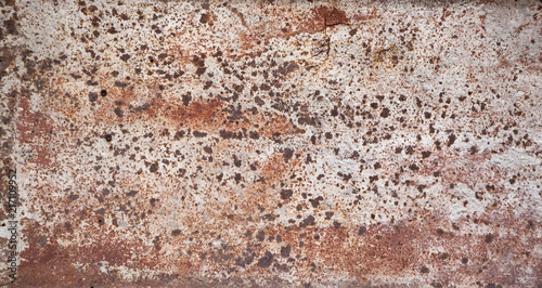 Metal surface rusty and coarse
