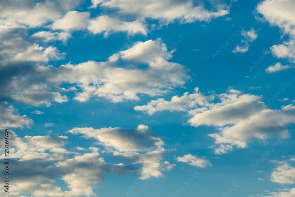 Obraz premium Blue sky with clouds background