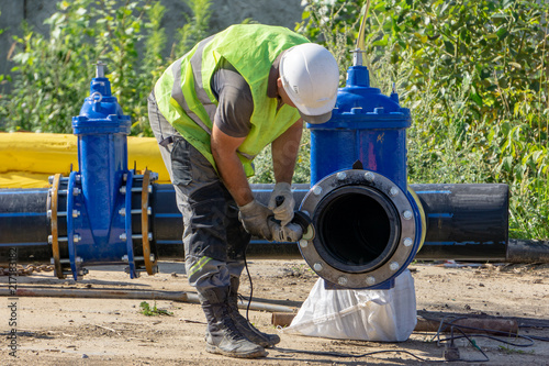 Photos Installation of the pipeline at the construction site