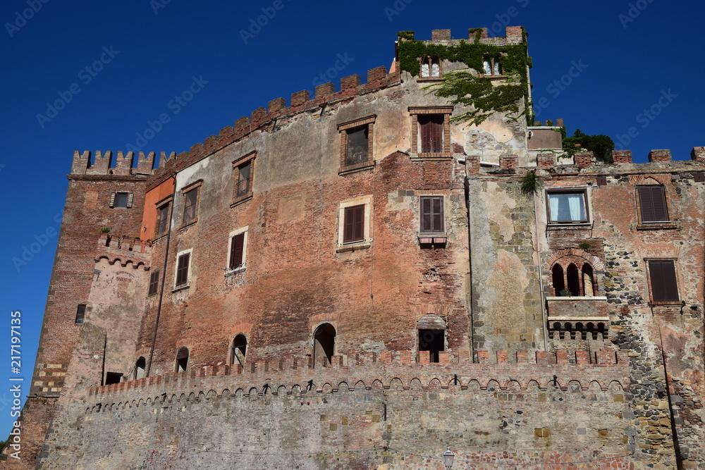 Lazio, Montalto di Castro - Castello Guglielmi