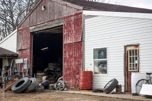 Country Garage