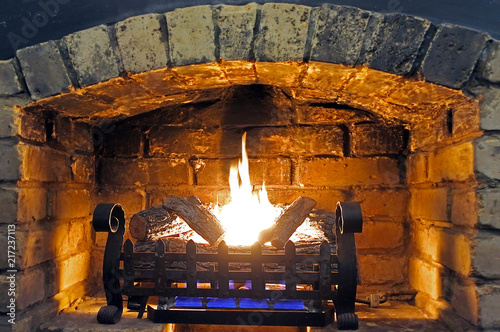 Foto Open fireplace and wood burning