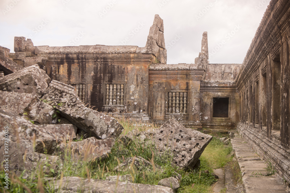 Fototapeta premium CAMBODIA SRA EM PRASAT PREAH VIHEAR KHMER TEMPLE