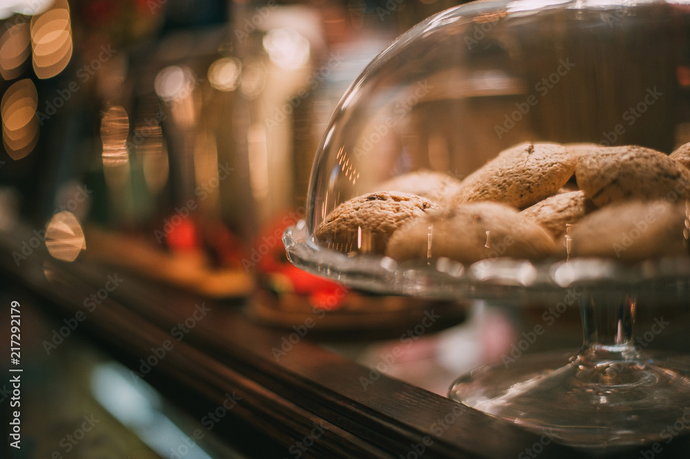 Obraz premium The restaurant serves cookies.