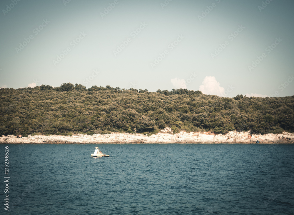 Obraz premium Tretboot in Kroatien, Istrien