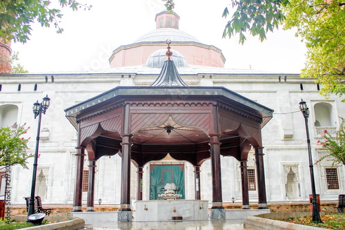 Yesil Cami Bursa, Sadirvan photo