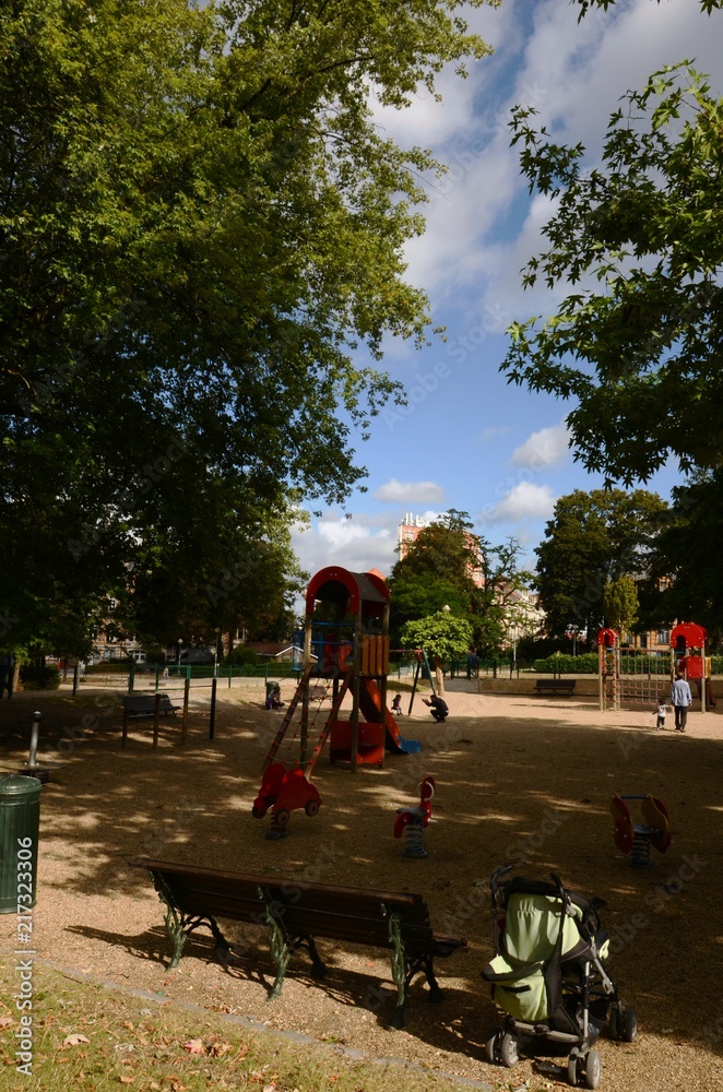 Obraz premium Bruxelles : Square Ambiorix (Belgique) 