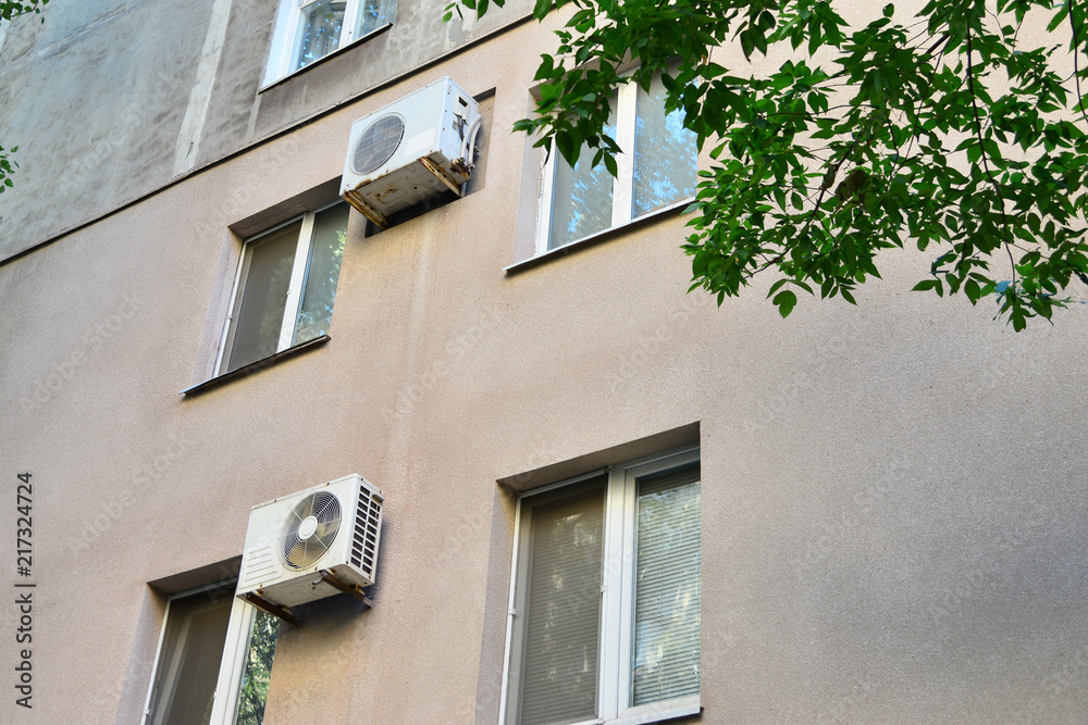 Air conditioning and ventilation system in a multi-storey building.