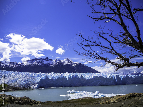Obraz na płótnie Scenic landscape in Perito Moreno Glacier Argentina w salonie