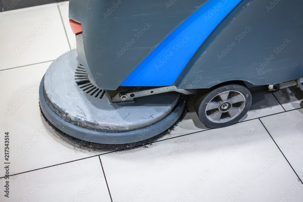 cleaning floor by washing machine