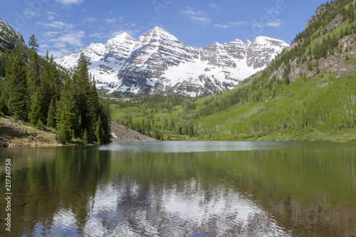Colorado Mountain Lake © Edward