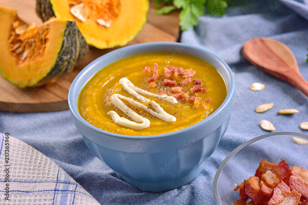 Pumpkin soup bowl Pumpkin soup bowl