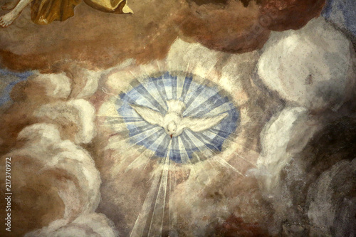 Colombe de la Paix. Eglise Notre-Dame de l'Assomption. Cordon. / Dove of peace. Church of Our Lady of the Assumption. Cordon.