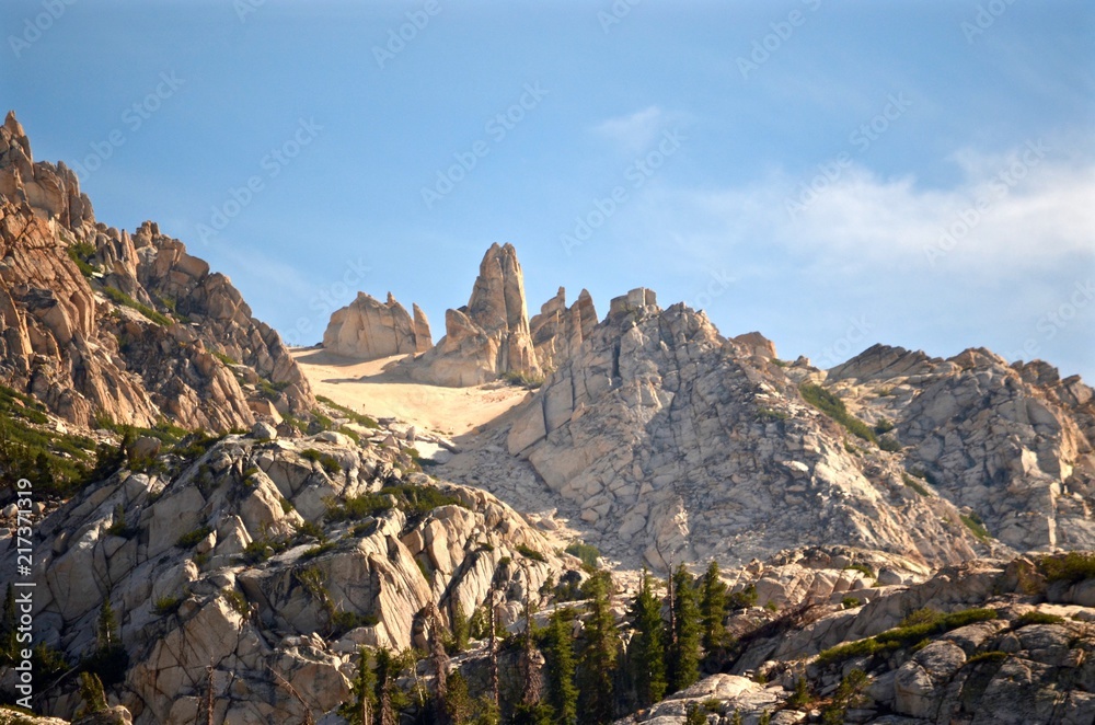 needle mountain peeks in the eastern sierras needle mountain peeks in the eastern sierras