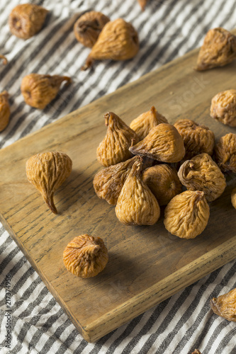 Raw Brown Dried Figs