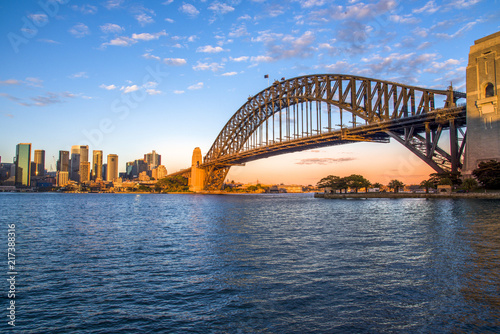 Sydney Harbour Bridge © taki_o