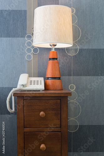 Side bed lamp