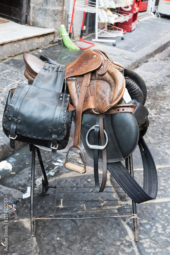 Leather Saddle to the Naples market