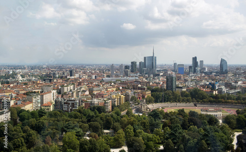 Milano skyline in agosto