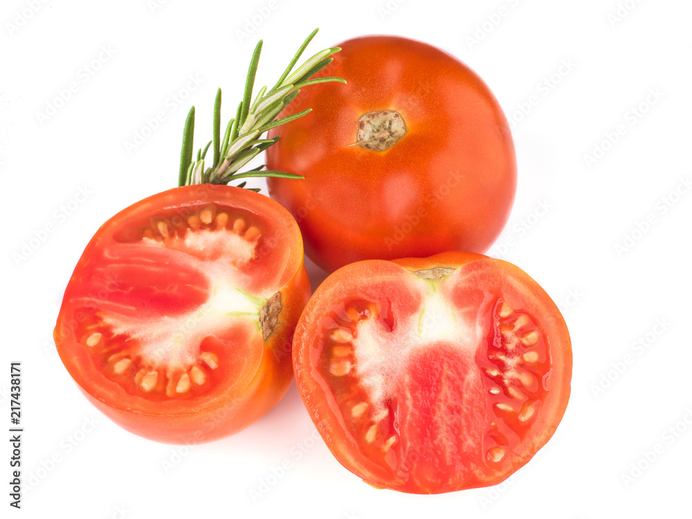 tomates bio découpée isolé sur fond blanc tomates bio découpée isolé sur fond blanc