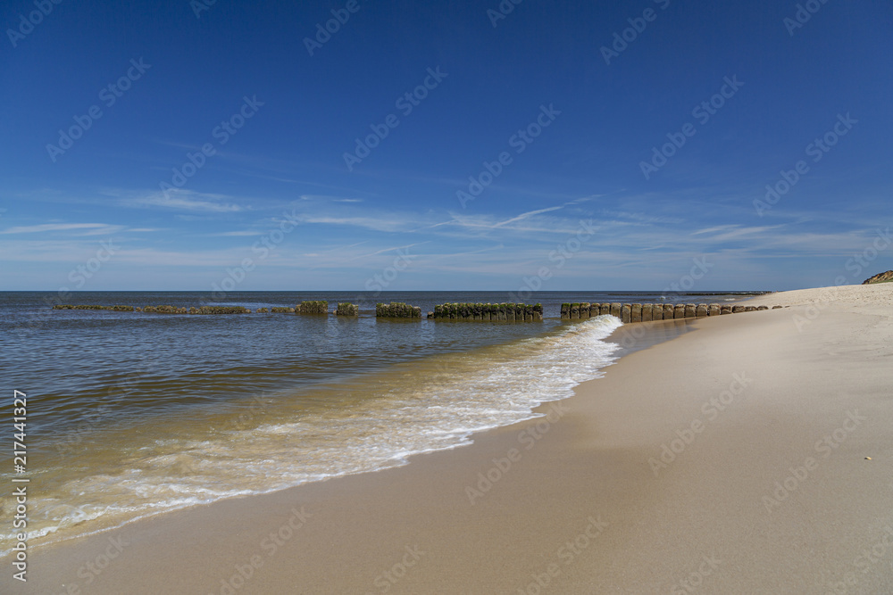 Waves approaching to Sylt-Kampen Beach / Germany Waves approaching to Sylt-Kampen Beach / Germany