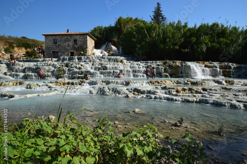 Saturnia - cascate del Mulino photo