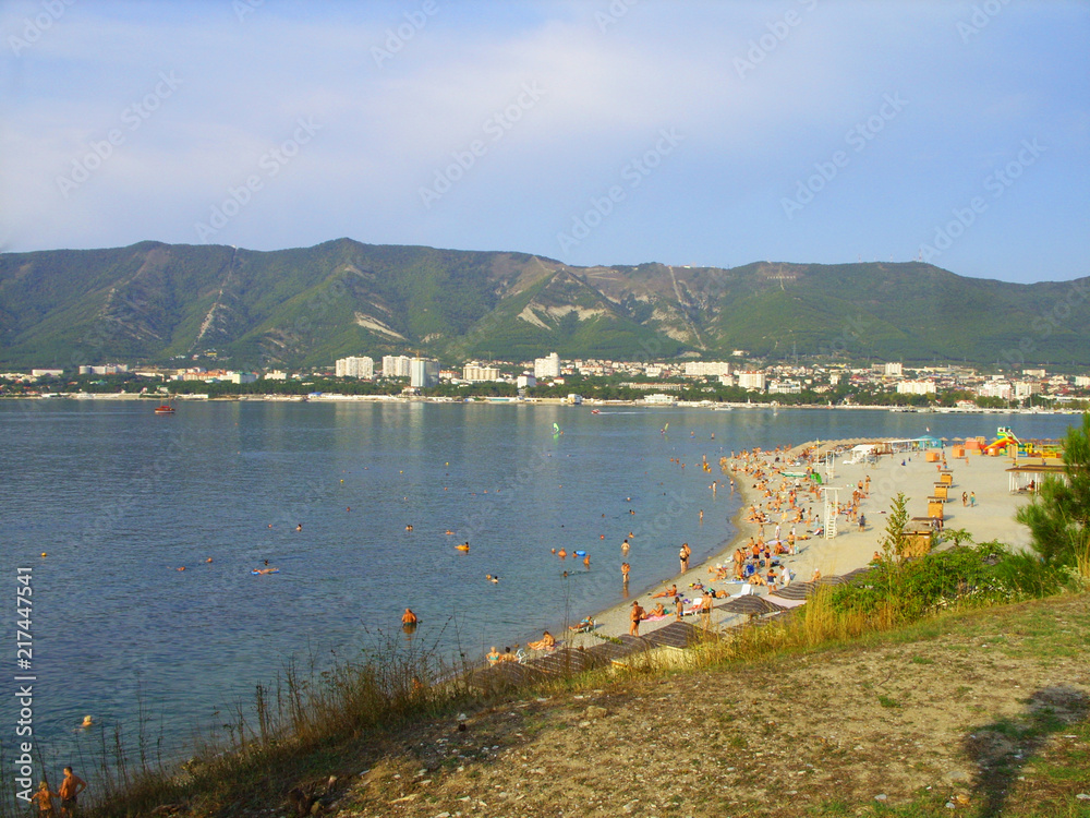 Горы, море, пляж. Геленджик. Горы, море, пляж. Геленджик.