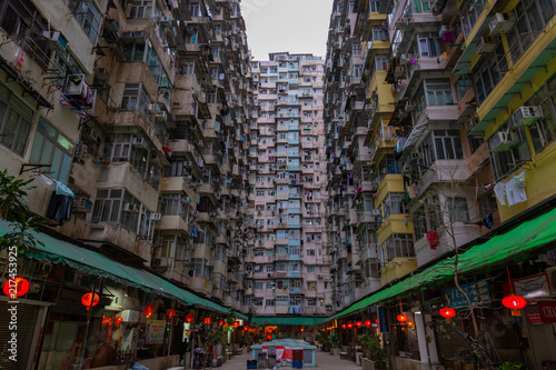 香港　モンスターマンション © hasetetsu
