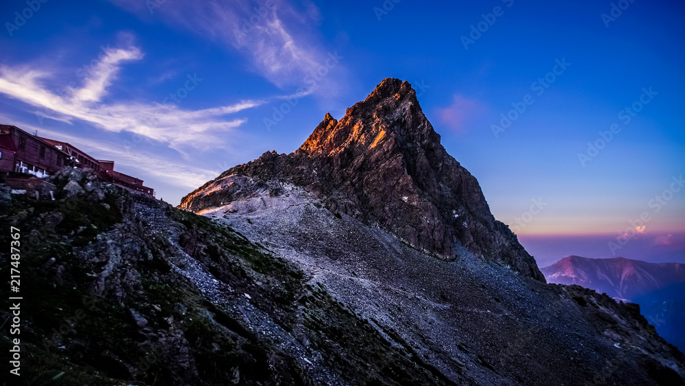 槍ヶ岳、夕日、登山、北アルプス、絶景、日本