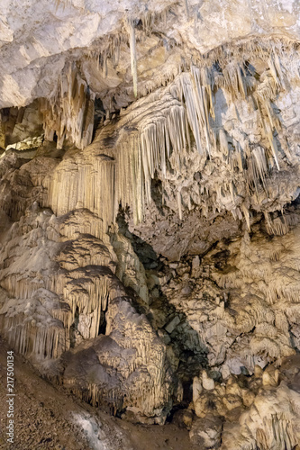 Grotte sur l'île d'Antiparos en Grèce