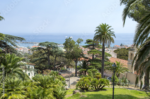 Panoramatic view to Sanremo city, Mediterranean Coast, Italien riviera, Italy, Europe. © Григорий Стоякин