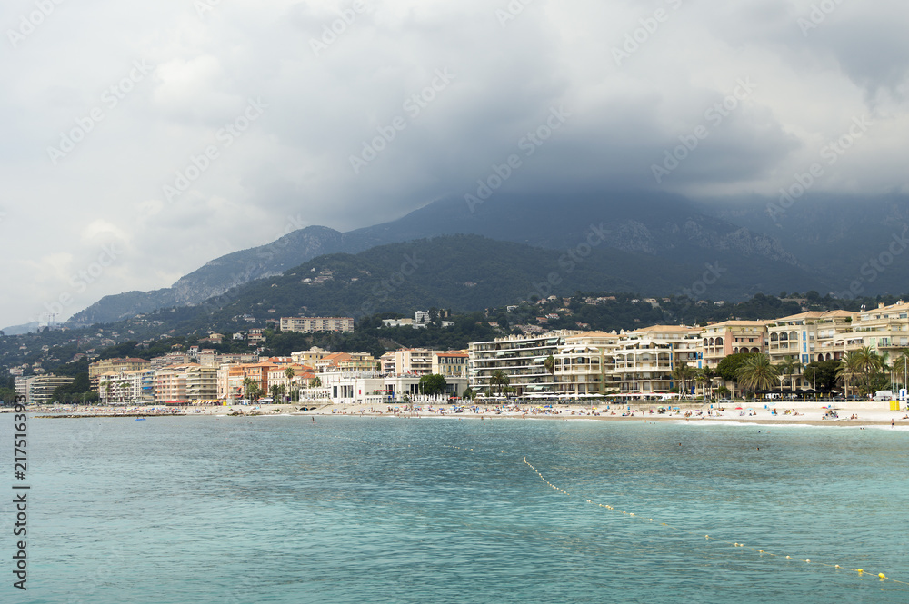 Fototapeta premium Panoramic view of the beach at Menton in the south of France