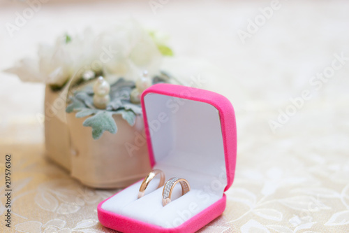 Wedding rings with a solid background