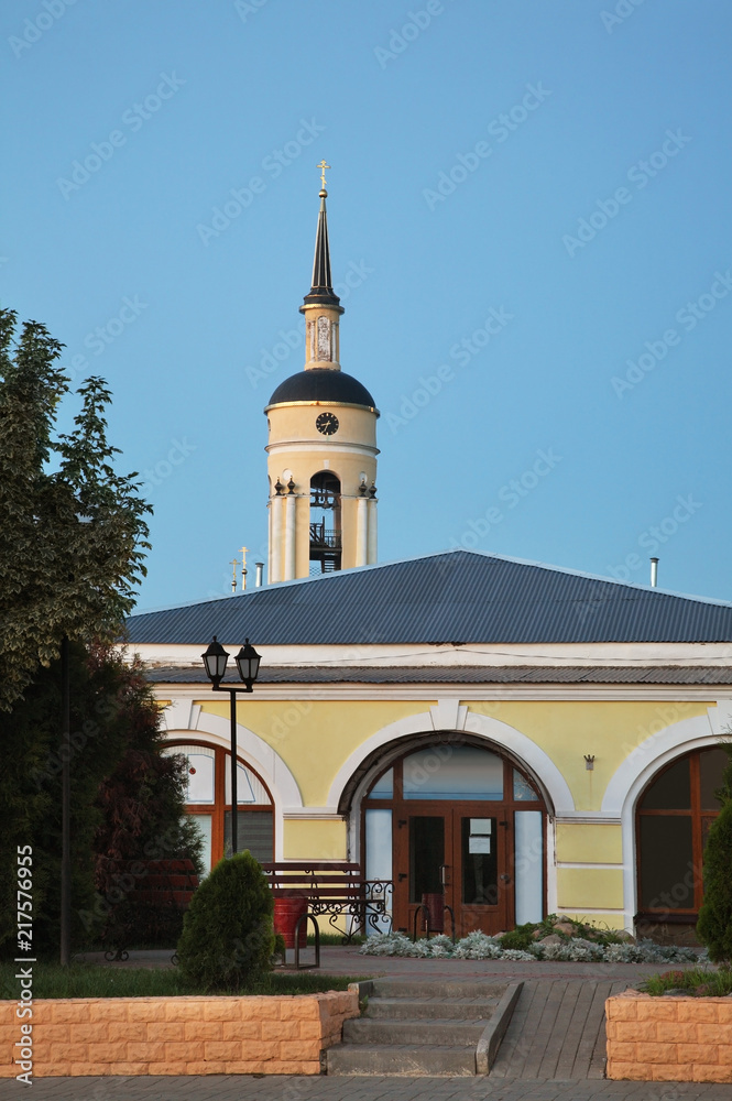 Naklejka premium Lenin square and Cathedral of Annunciation of Blessed Virgin Mary in Borovsk. Kaluga oblast. Russia