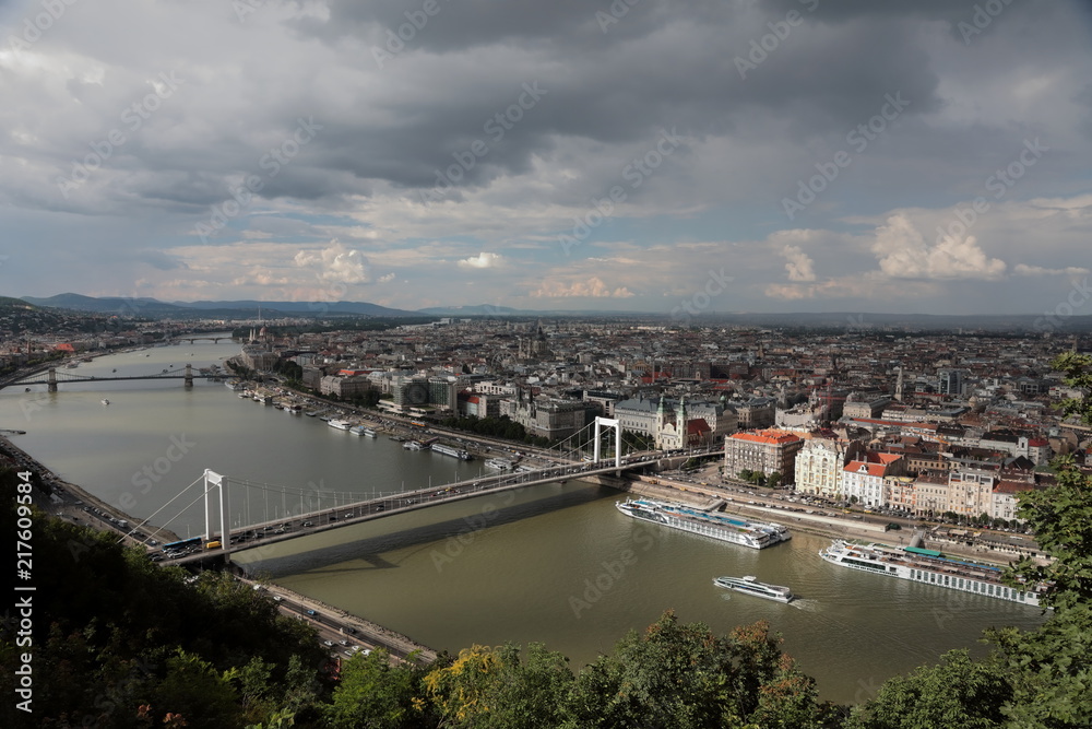 Naklejka premium Panoramic view of Budapest, from height of bird's flight, from the Watchtower, before a rain.