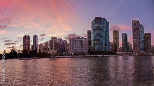 Brisbane, Skyline bei Sonnenuntergang