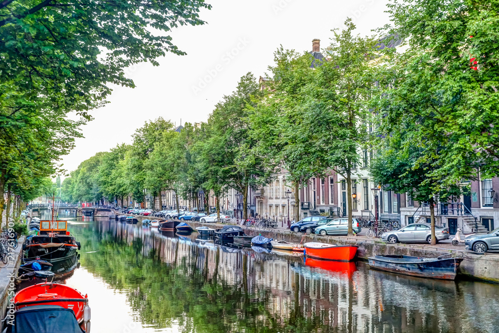 Fototapeta premium Iconic views along the Canals of Amsterdam