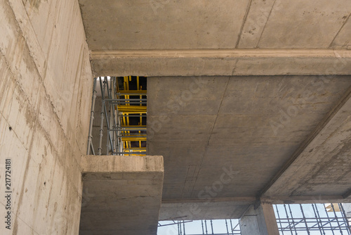 concrete walls and ceiling in the new building