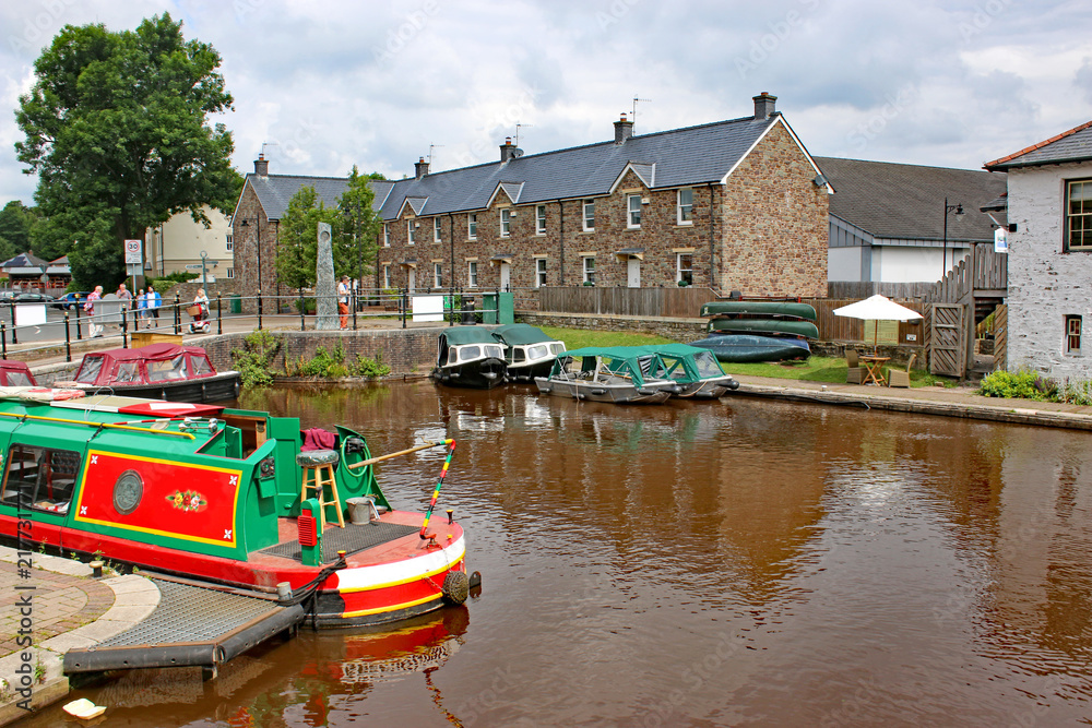 Naklejka premium Brecon Canal Basin, Wales