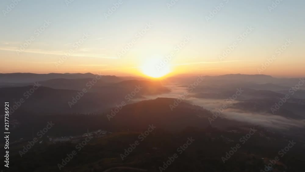 Nascer do Sol Pico do Olho D'Água Nascer do Sol Pico do Olho D'Água