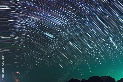 Fototapeta Naklejka Na Ścianę i Meble -  星・雷・島・夜・風景・流れ星