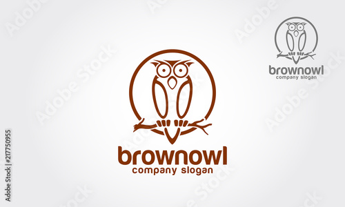 Owl head for mascot or logo design. Vector logo illustration photo