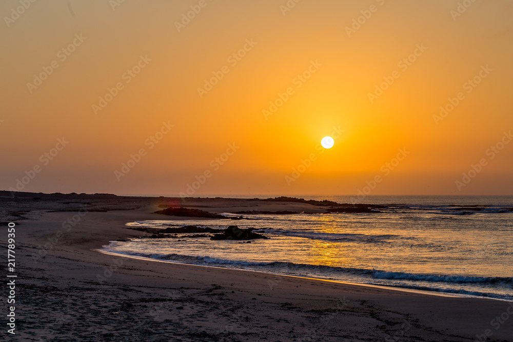coucher de soleil cote Est Namibie plage