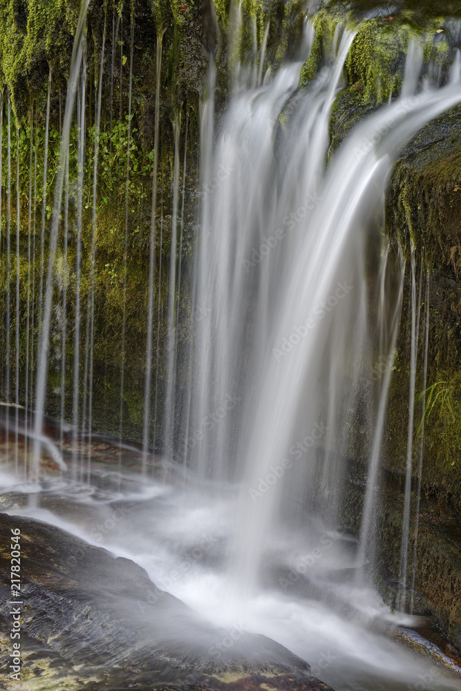 Sgwd yr Pannwr waterfall, Brecon Beacons National Park, Wales Sgwd yr Pannwr waterfall, Brecon Beacons National Park, Wales